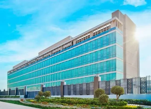 New National Cancer Institute - AlHuseiny Electrical Installation Project